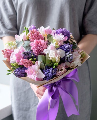 Бесплатная доставка цветов в Дегтярске